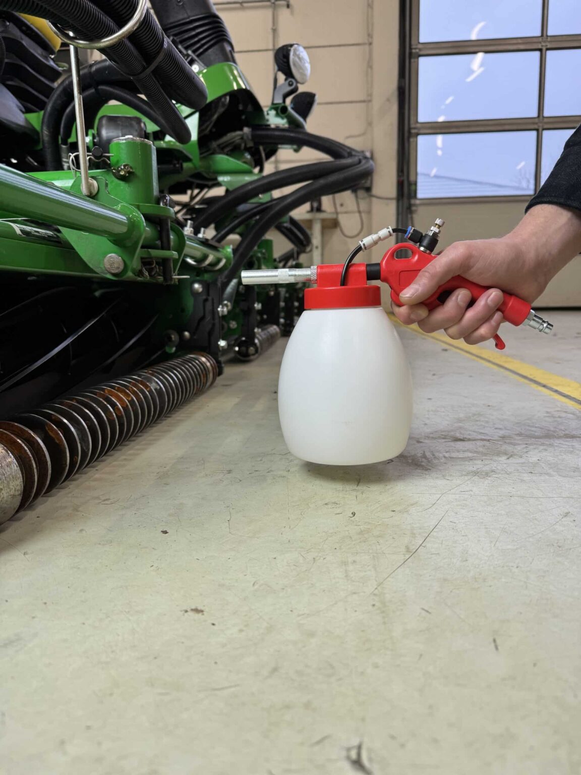 Gomowe backlapping spray gun